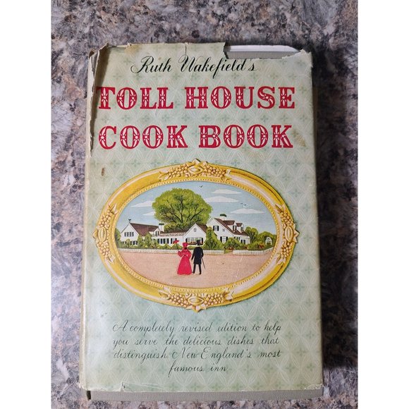 SIGNED Toll House Cook Book by Ruth Wakefield (inventor of CHOCOLATE CHIP COOKIE - Picture 1 of 7